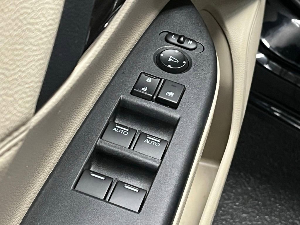 Used 2017 Honda Accord EX-L image 15