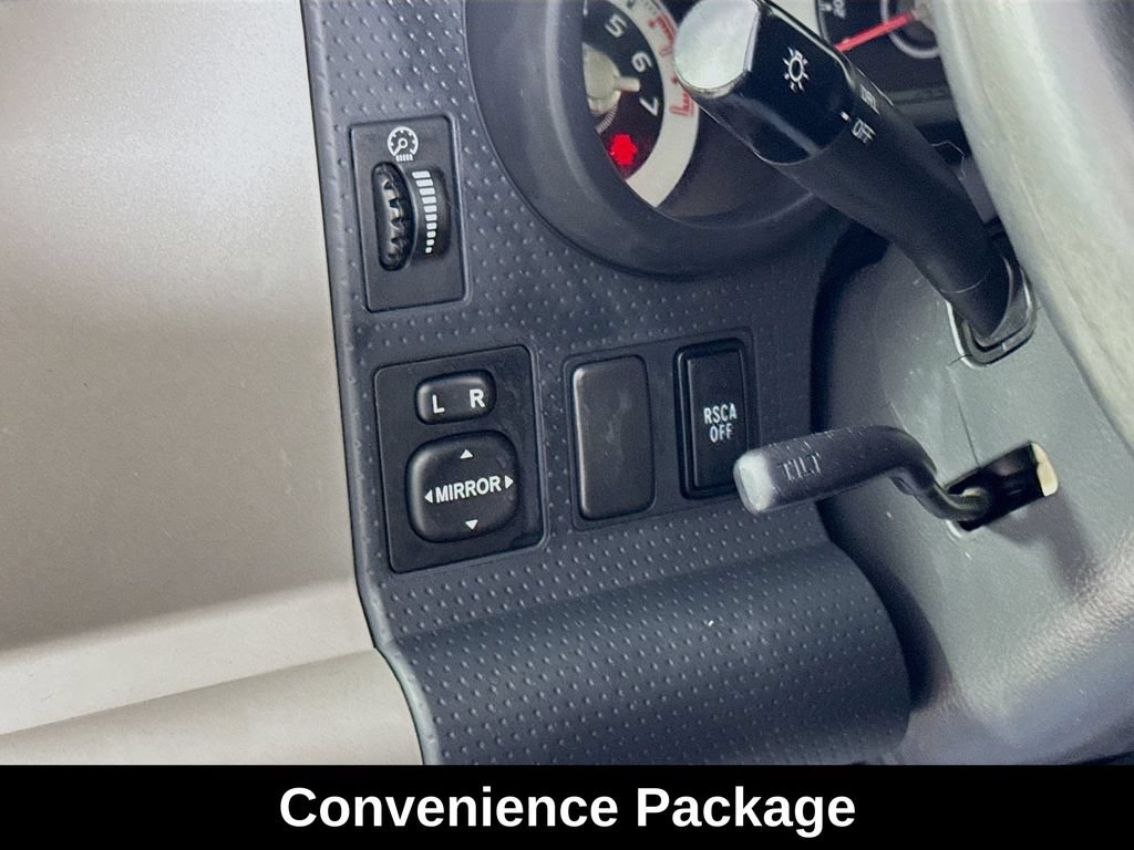 Used 2014 Toyota FJ Cruiser 4WD w/ Convenience Package image 12