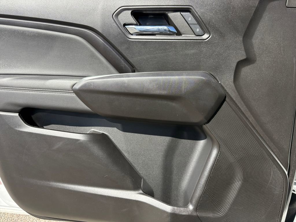 Used 2024 Chevrolet Colorado LT image 8