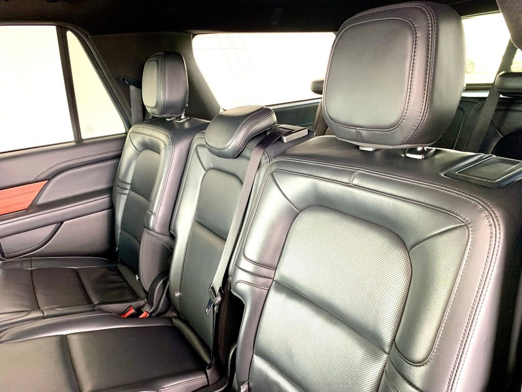 Used 2024 Lincoln Navigator L 4WD image 21