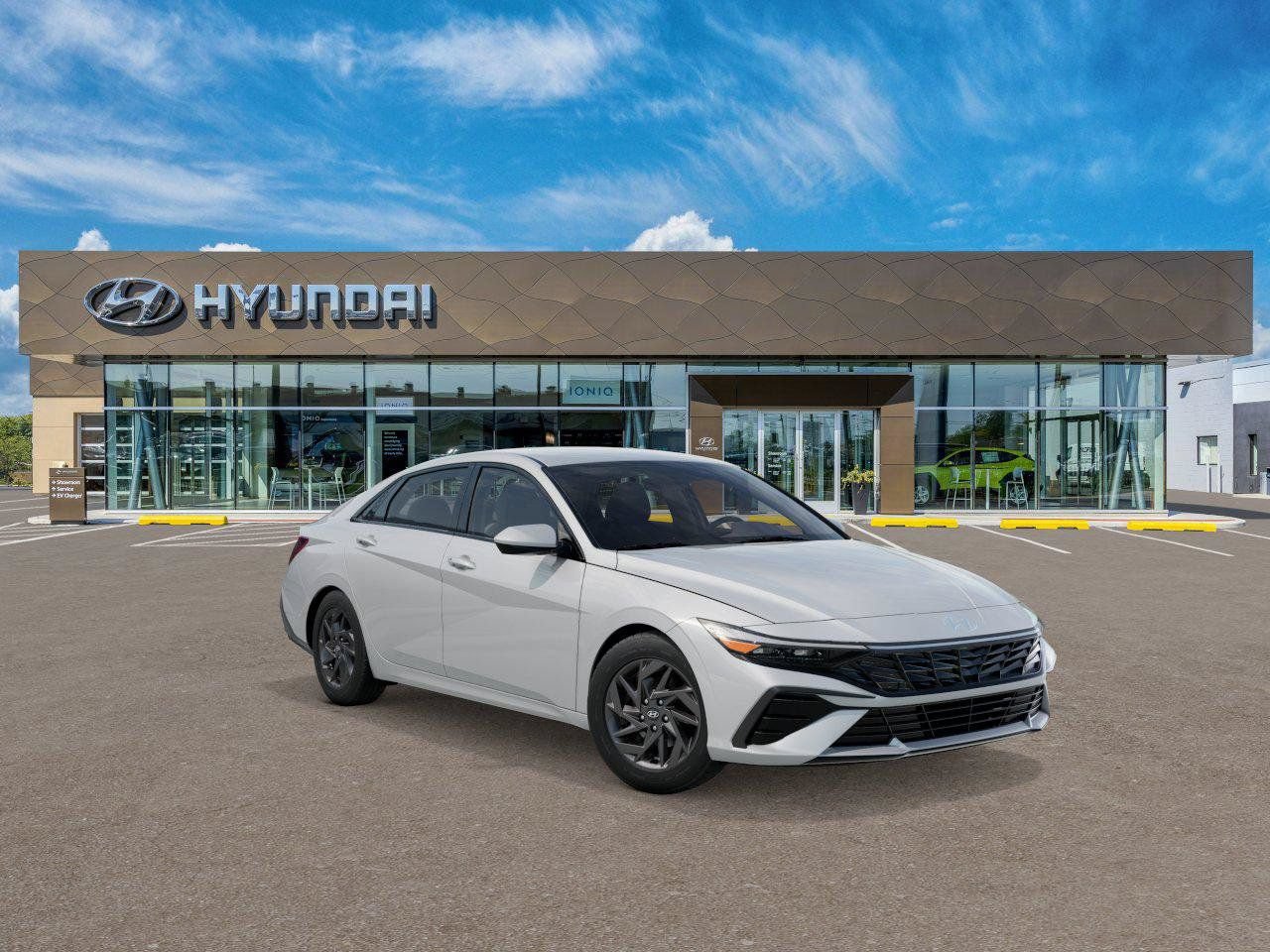New 2026 Hyundai Elantra Hybrid FWD image 2