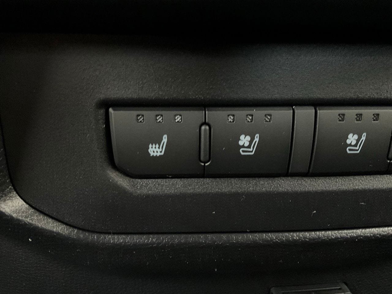New 2026 Toyota Tundra Platinum AWD/4WD image 15