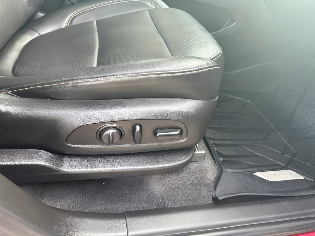 Used 2019 Chevrolet Traverse Premier w/ LPO, Floor Liner Package AWD/4WD image 16