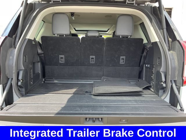 Used 2025 Ford Expedition Active AWD/4WD image 28