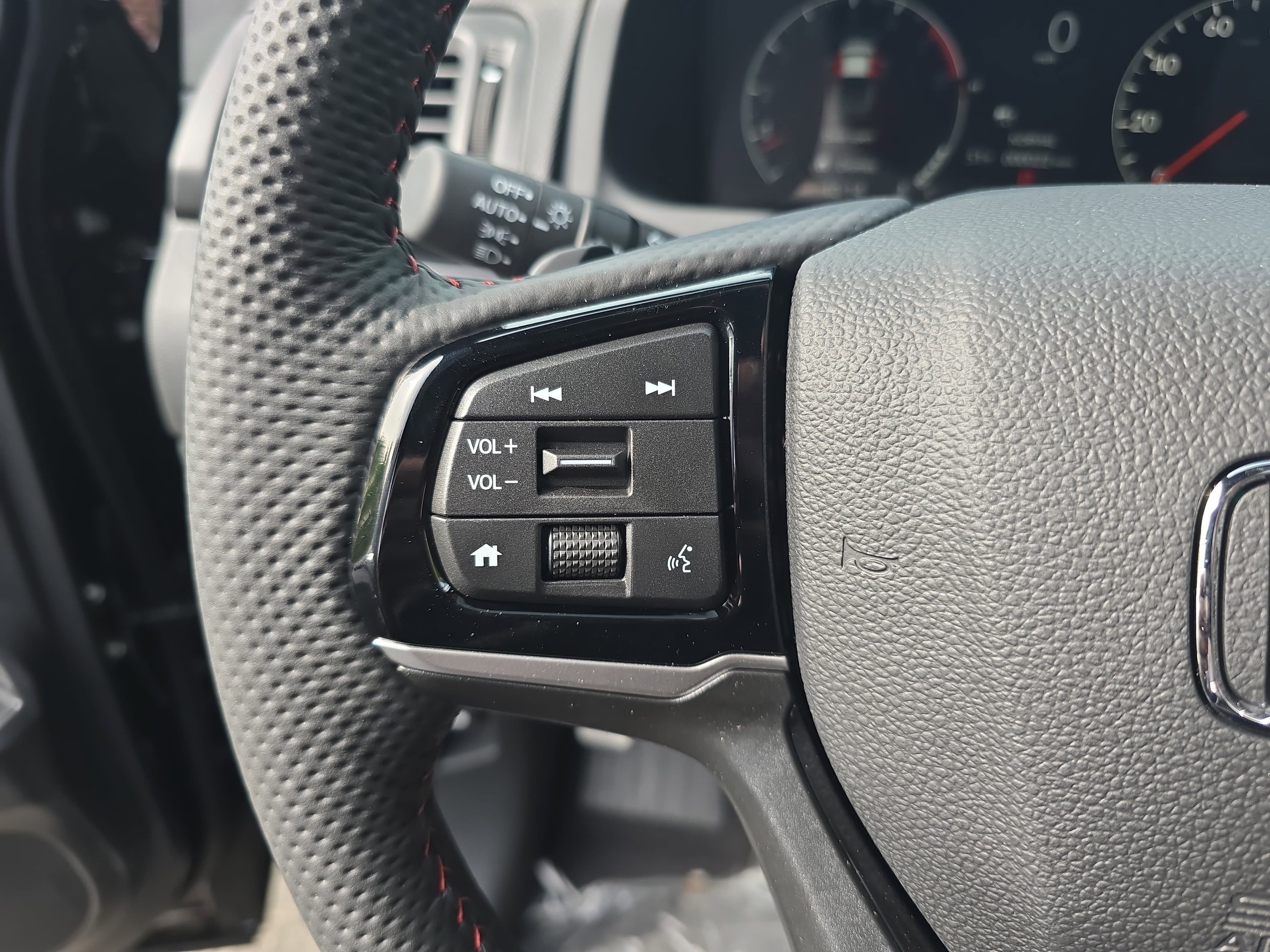 New 2026 Honda Ridgeline Black Edition image 18