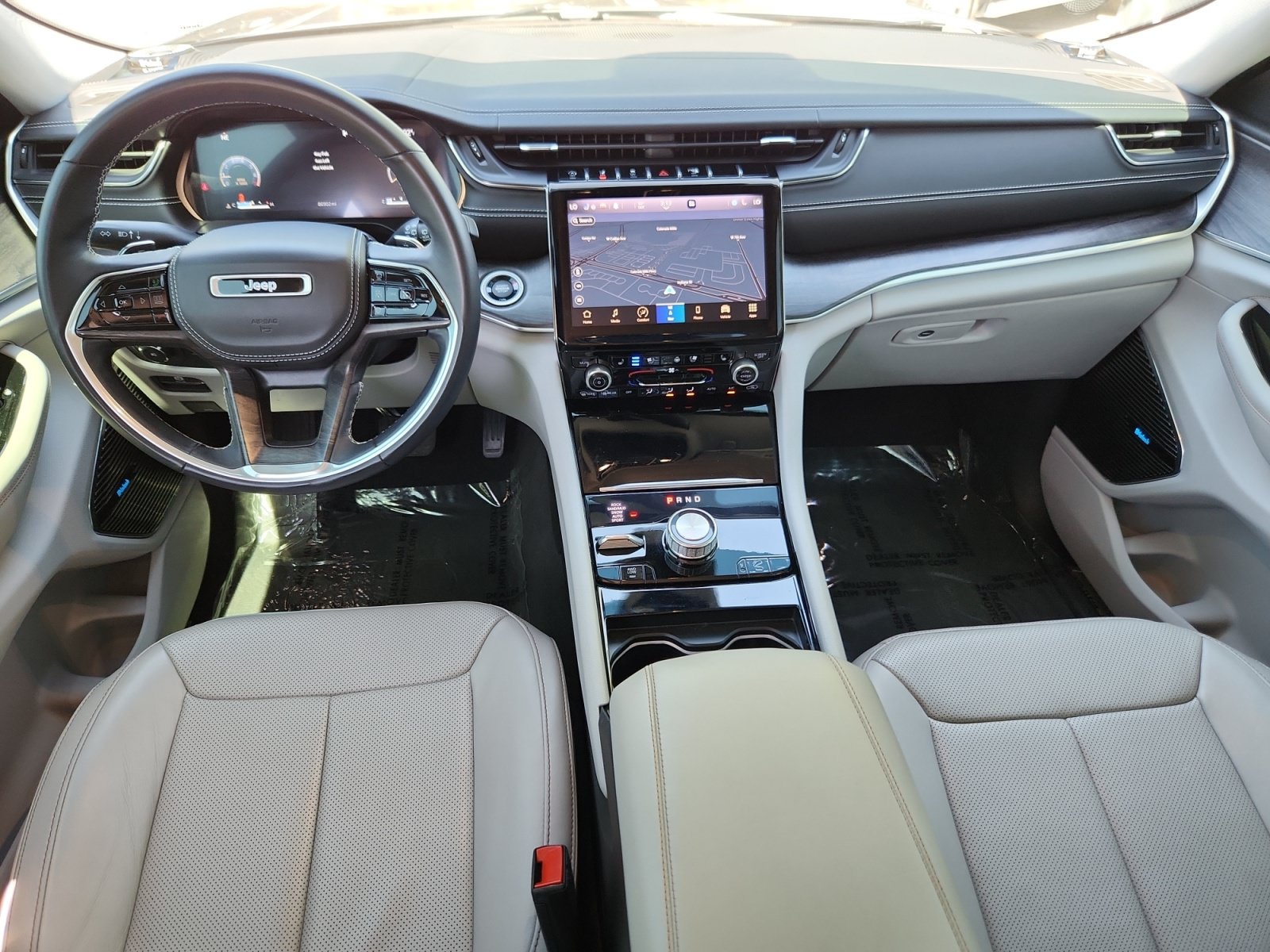 Used 2021 Jeep Grand Cherokee L Overland AWD/4WD image 19