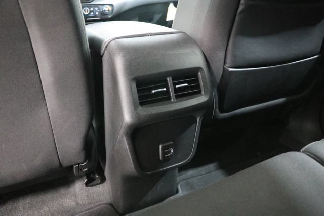 Used 2023 GMC Terrain SLE w/ Driver Convenience Package FWD image 29