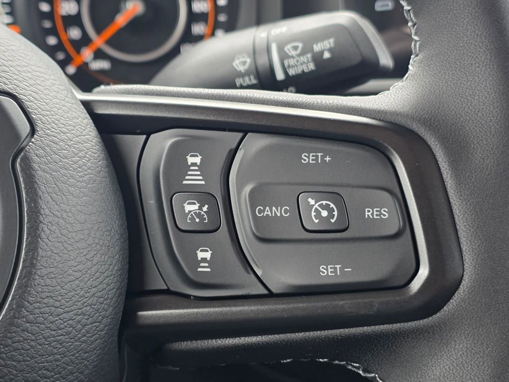 New 2025 Jeep Gladiator Sport AWD/4WD image 17