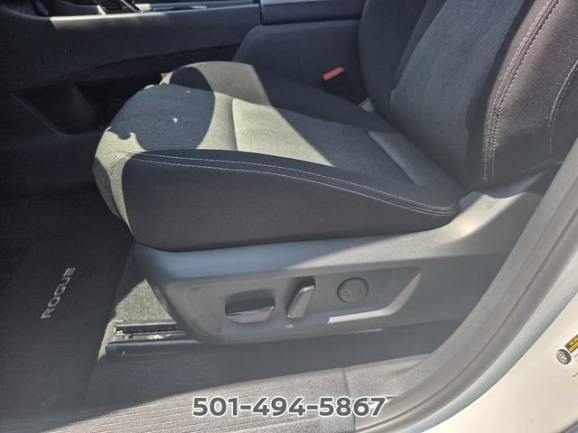 Used 2026 Nissan Rogue SV FWD image 10