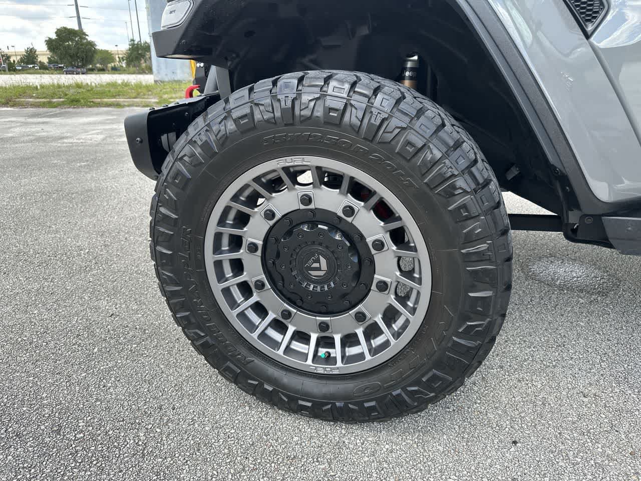 Used 2021 Jeep Wrangler Unlimited Rubicon w/ Trailer Tow Package AWD/4WD image 13