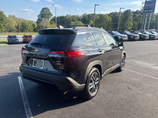 Used 2026 Toyota Corolla Cross XLE w/ Convenience Package AWD/4WD image 4
