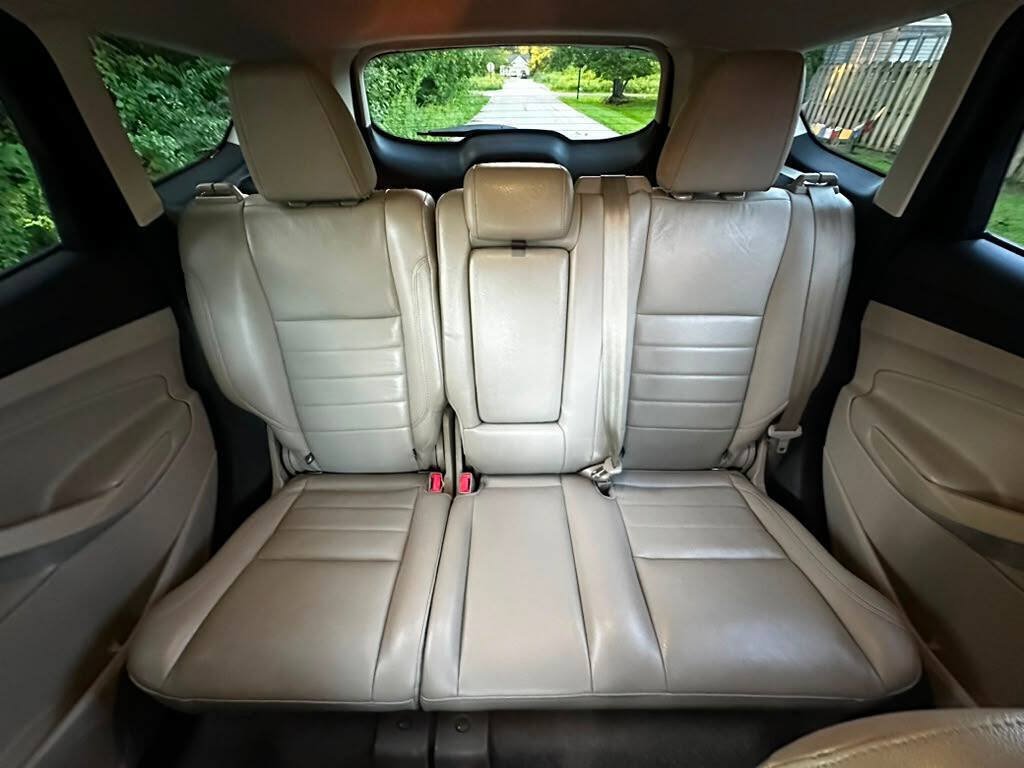 Used 2015 Ford Escape Titanium FWD image 12