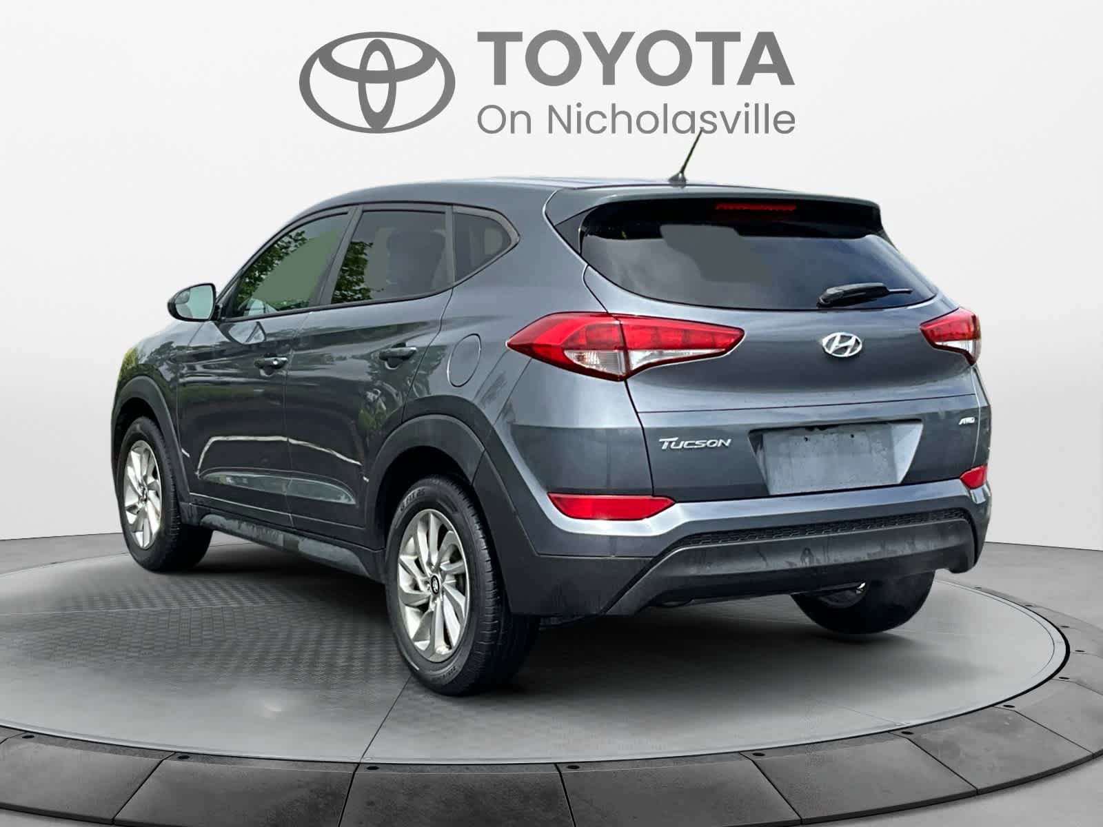 Used 2018 Hyundai Tucson SE AWD/4WD image 4