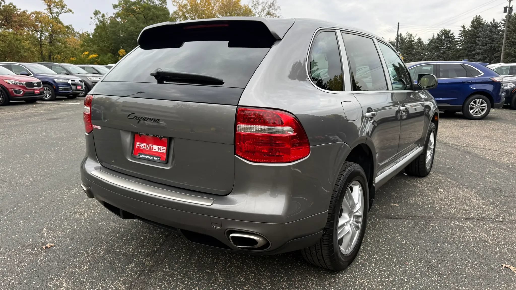 Used 2010 Porsche Cayenne AWD/4WD image 10
