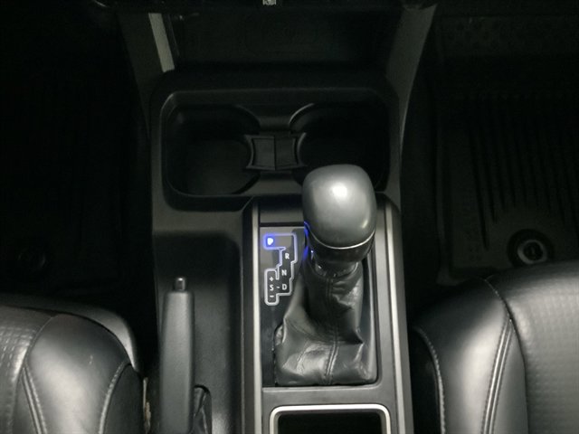 Used 2021 Toyota Tacoma TRD Sport w/ TRD Premium Sport Package AWD/4WD image 28