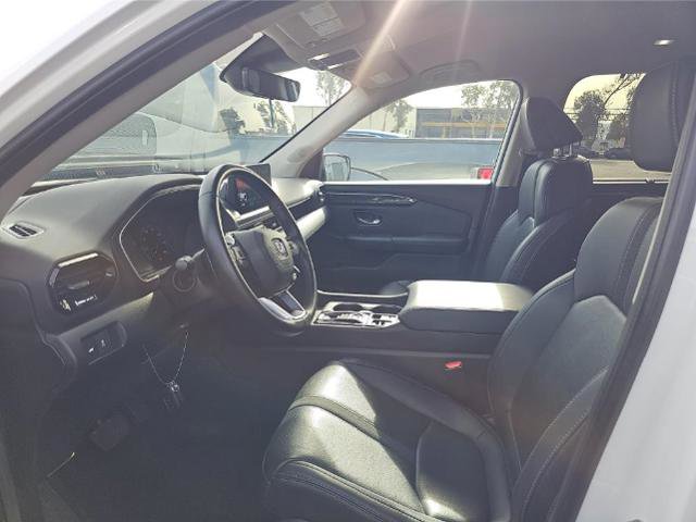 Used 2025 Honda Pilot EX-L image 6