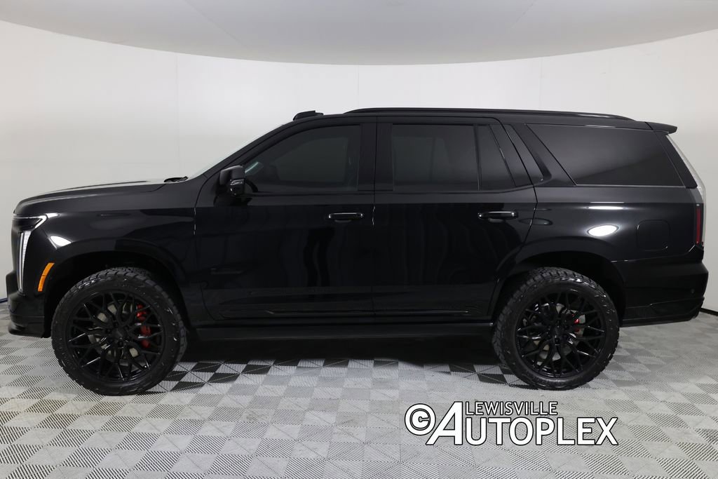 Used 2025 Cadillac Escalade V image 8