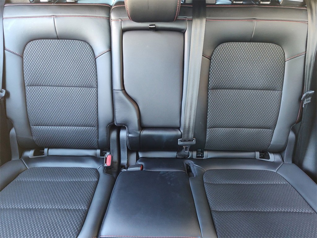 Used 2025 Ford Escape ST-Line image 35