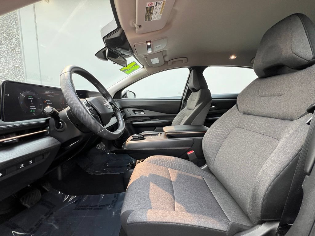 Certified 2024 Nissan Ariya FWD image 17