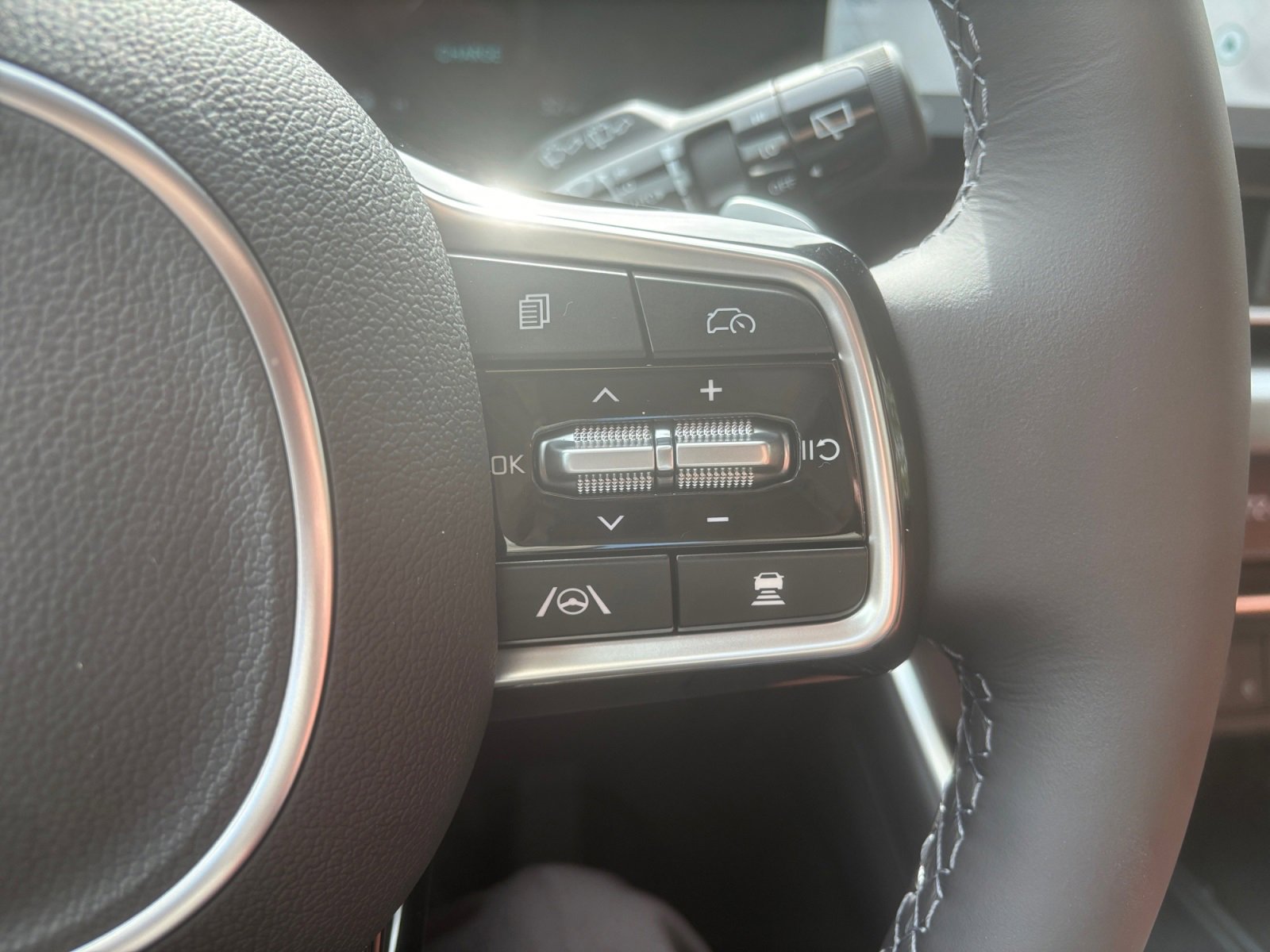 New 2026 Kia Carnival SX Prestige image 23