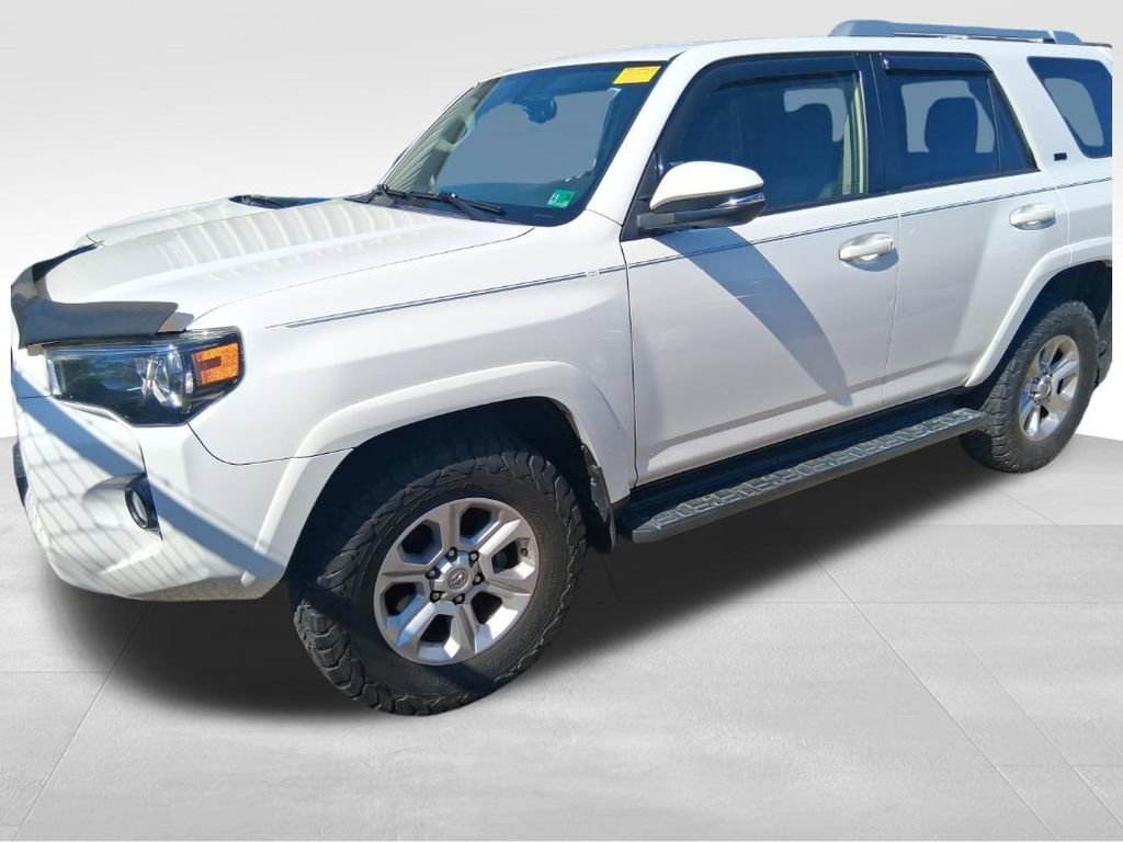 Used 2018 Toyota 4Runner SR5 Premium image 20