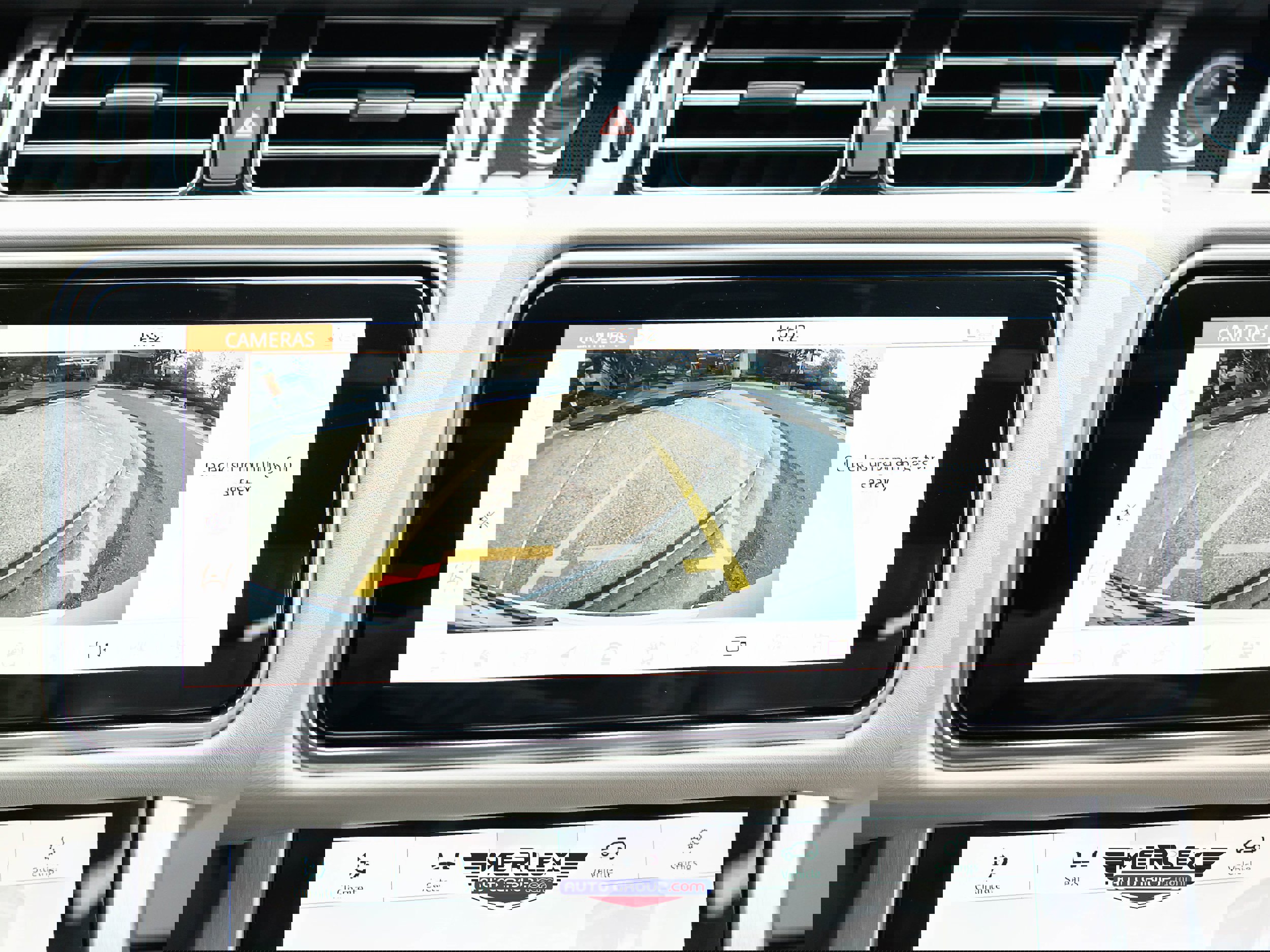 Used 2018 Land Rover Range Rover Supercharged image 33