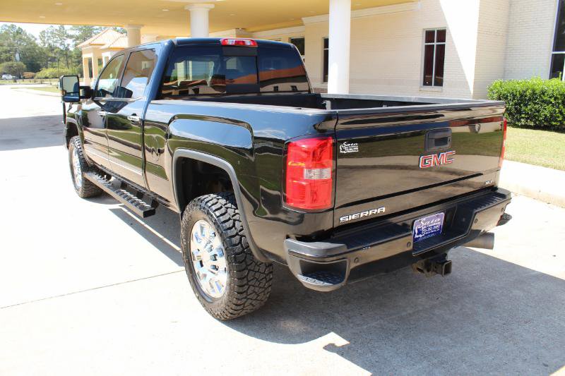 Used 2015 GMC Sierra 2500 SLT w/ Duramax Plus Package image 12