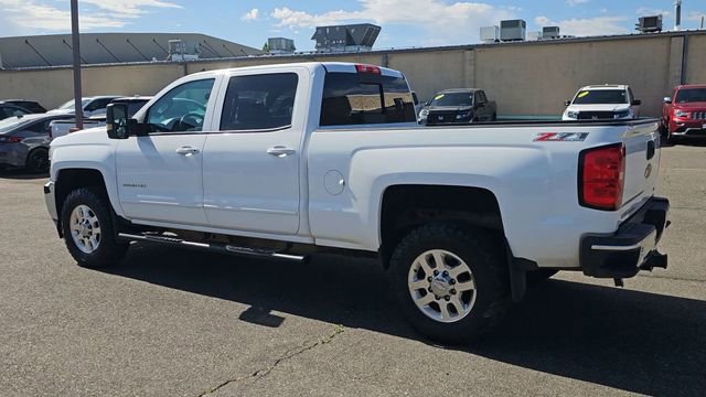 Used 2015 Chevrolet Silverado 2500 LT w/ LT Fleet Convenience Package AWD/4WD image 6