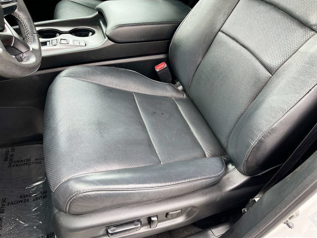 Used 2025 Honda Passport EX-L image 19