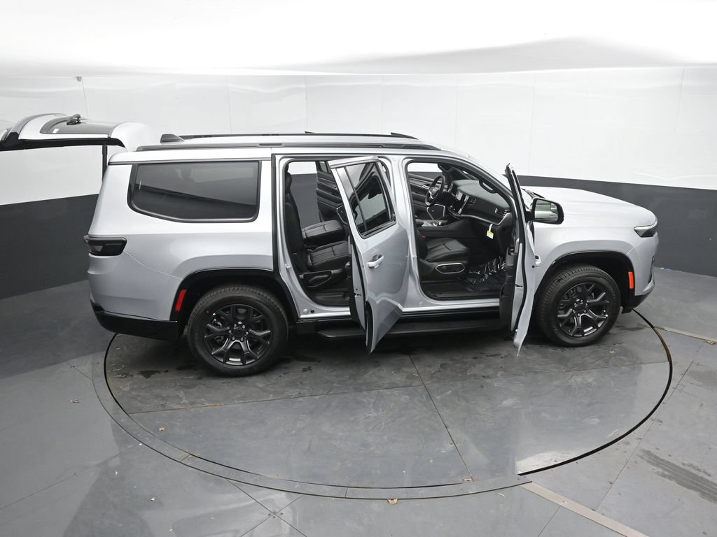 New 2026 Jeep Grand Wagoneer Limited w/ HD Trailer Tow Package AWD/4WD image 54