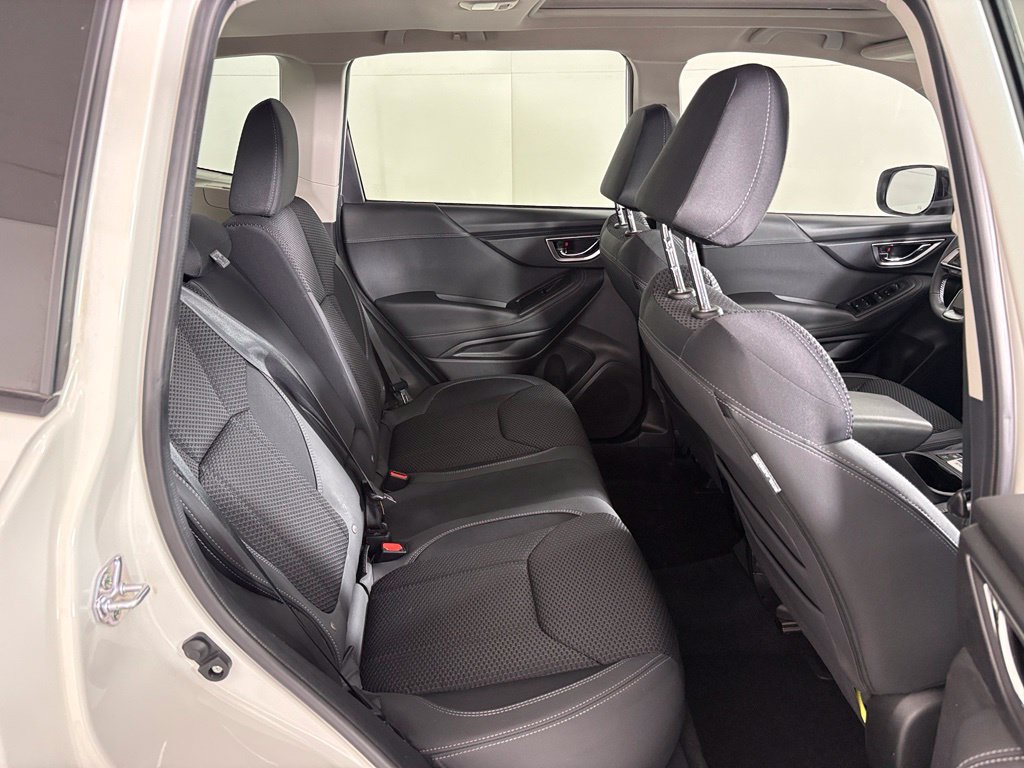 Used 2024 Subaru Forester Premium AWD/4WD image 41