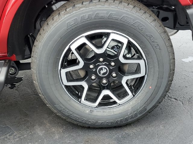 New 2026 Ford Bronco Outer Banks AWD/4WD image 6