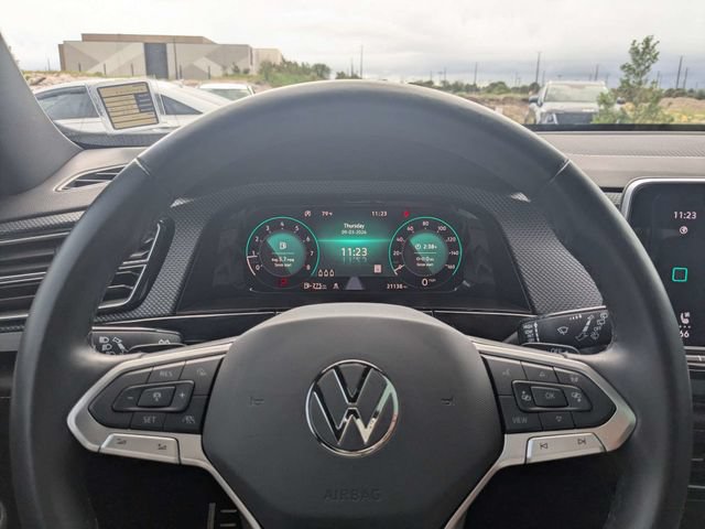 Used 2025 Volkswagen Atlas Cross Sport SEL Premium R-Line AWD/4WD image 31