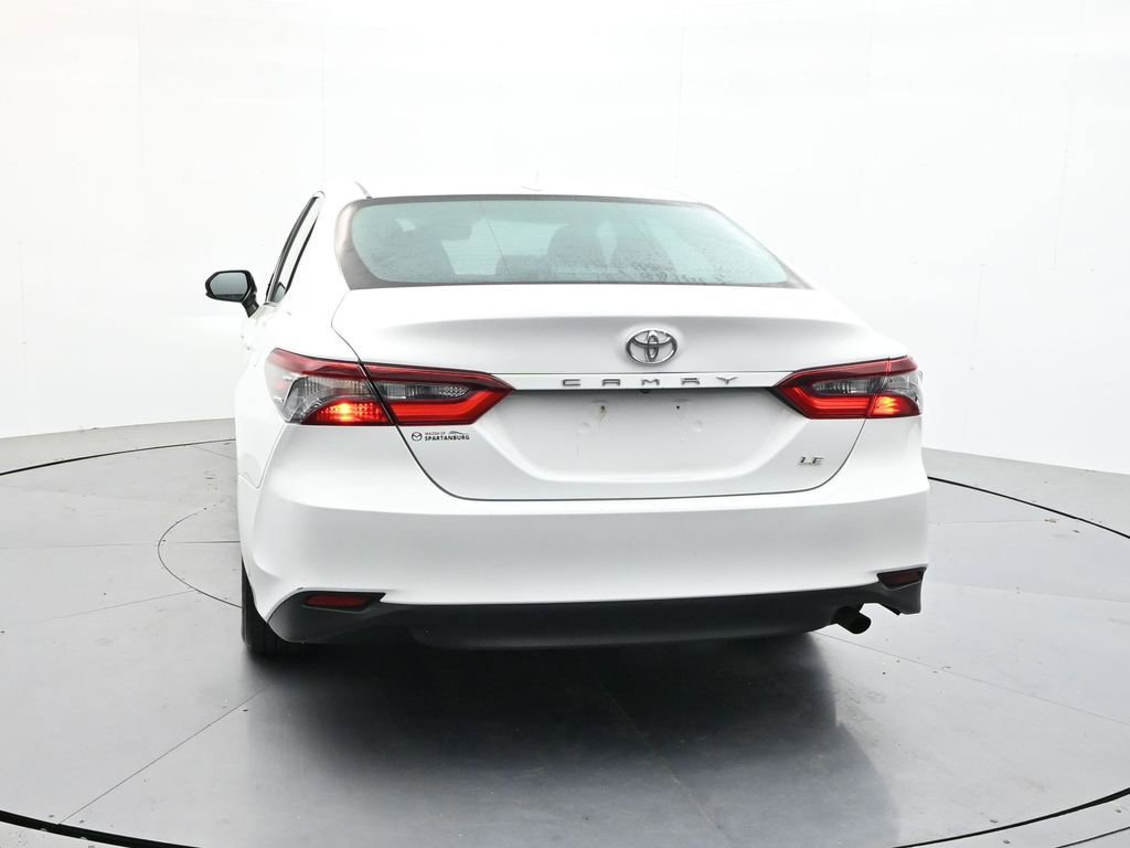 Used 2024 Toyota Camry LE image 6