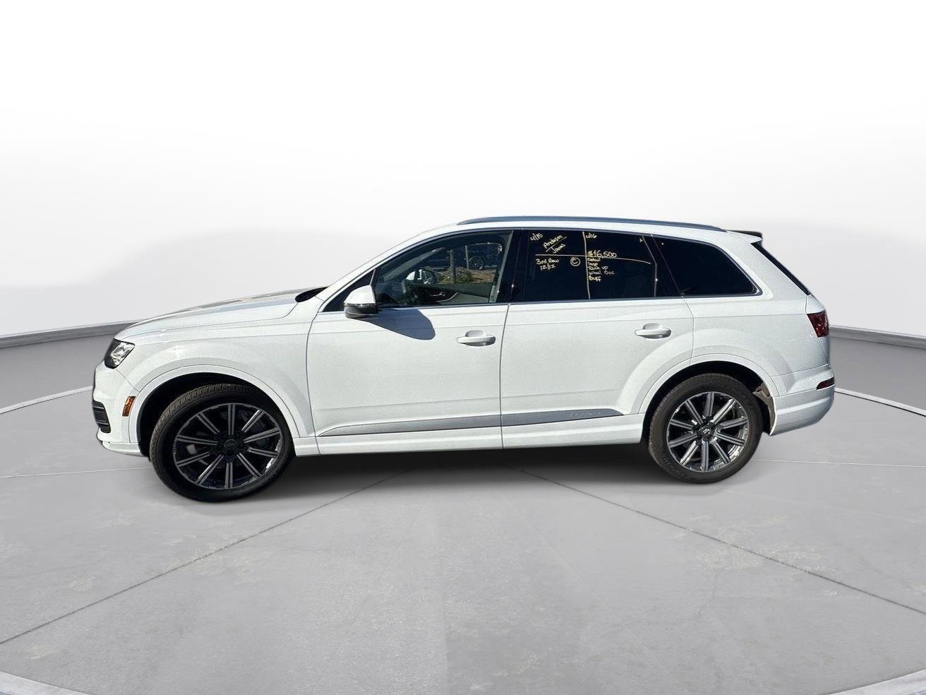 Used 2017 Audi Q7 3.0T Prestige image 9