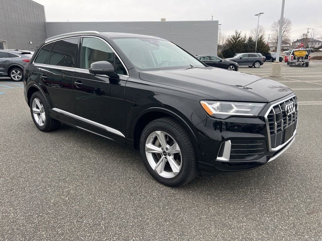 Used 2024 Audi Q7 2.0T Premium image 3