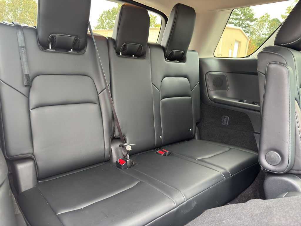 Used 2023 Nissan Pathfinder Platinum image 17