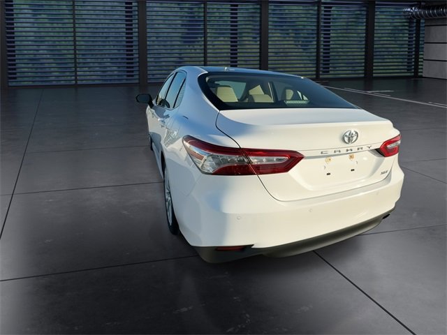 Used 2018 Toyota Camry XLE image 7