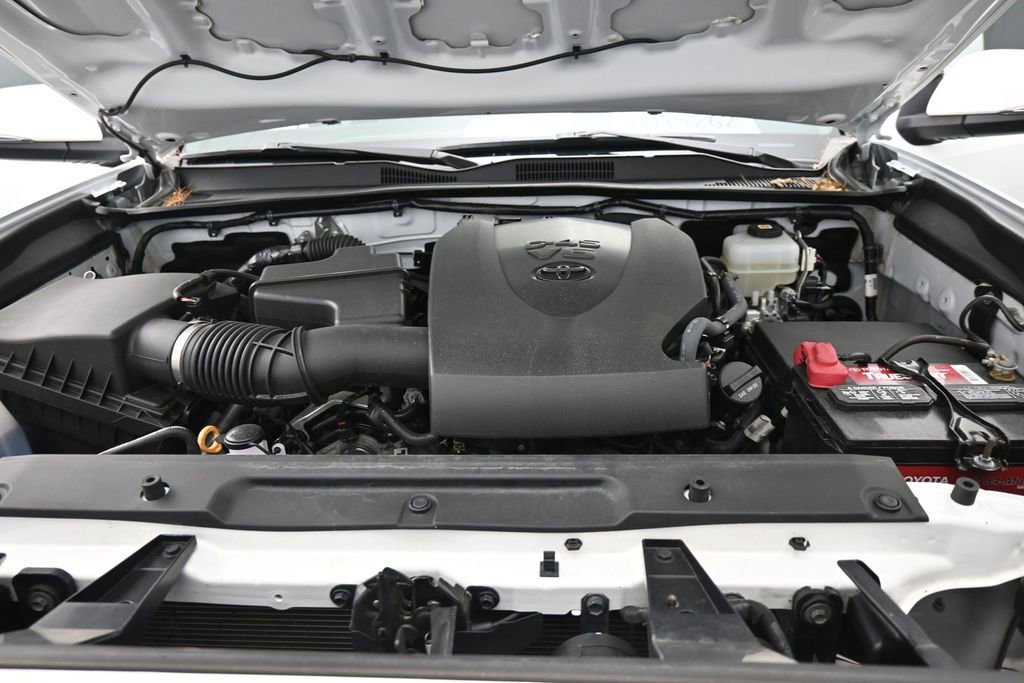 Used 2023 Toyota Tacoma TRD Off-Road AWD/4WD image 23