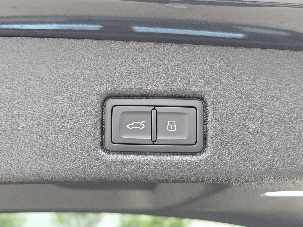 New 2026 Audi Q5 Premium Plus image 13