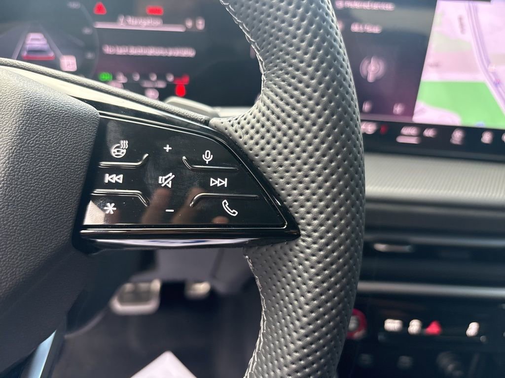 New 2025 Audi SQ5 Premium Plus AWD/4WD image 22