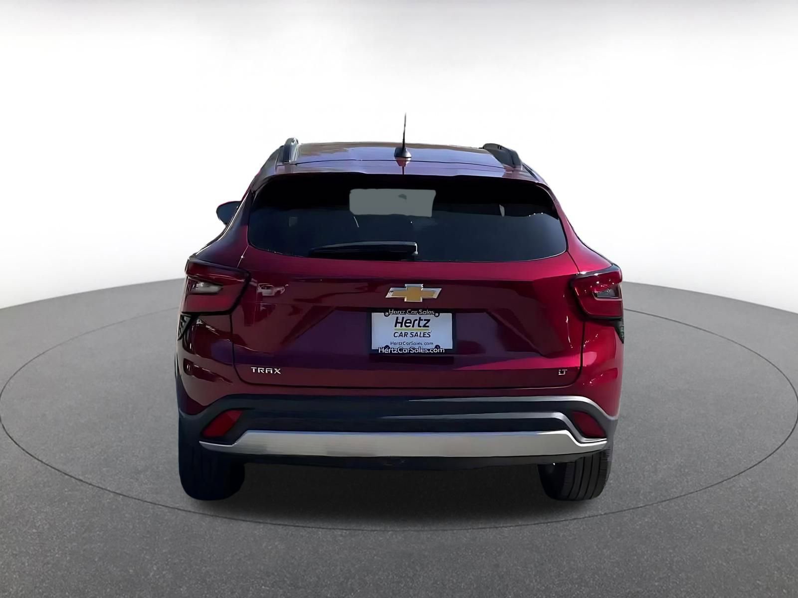 Used 2025 Chevrolet Trax LT image 10