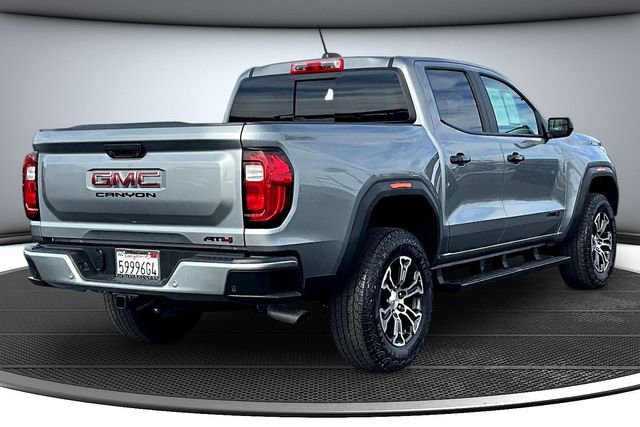 Used 2025 GMC Canyon AT4 image 6