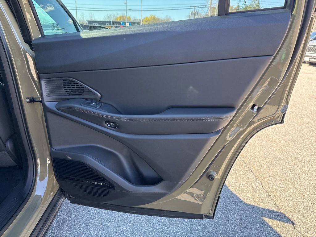 New 2026 Jeep Cherokee Overland image 30