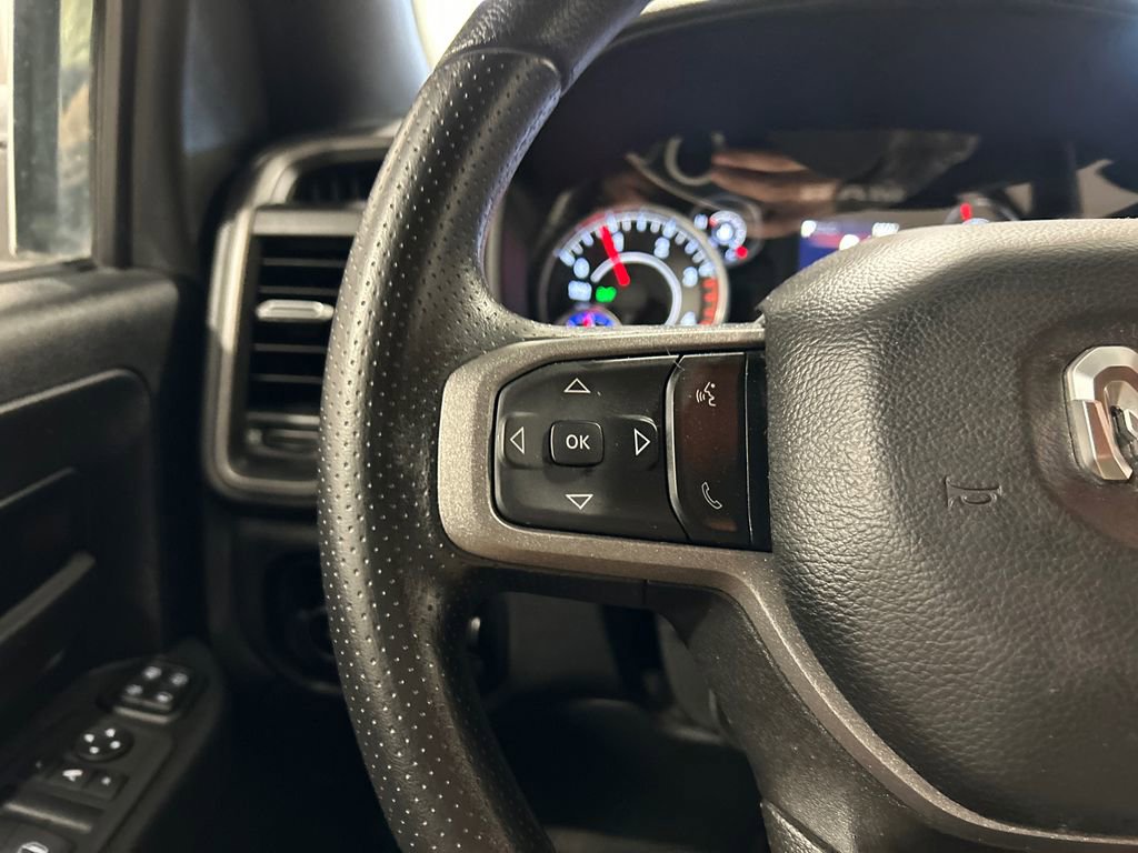 Used 2024 RAM 3500 Tradesman w/ Chrome Appearance Group image 18