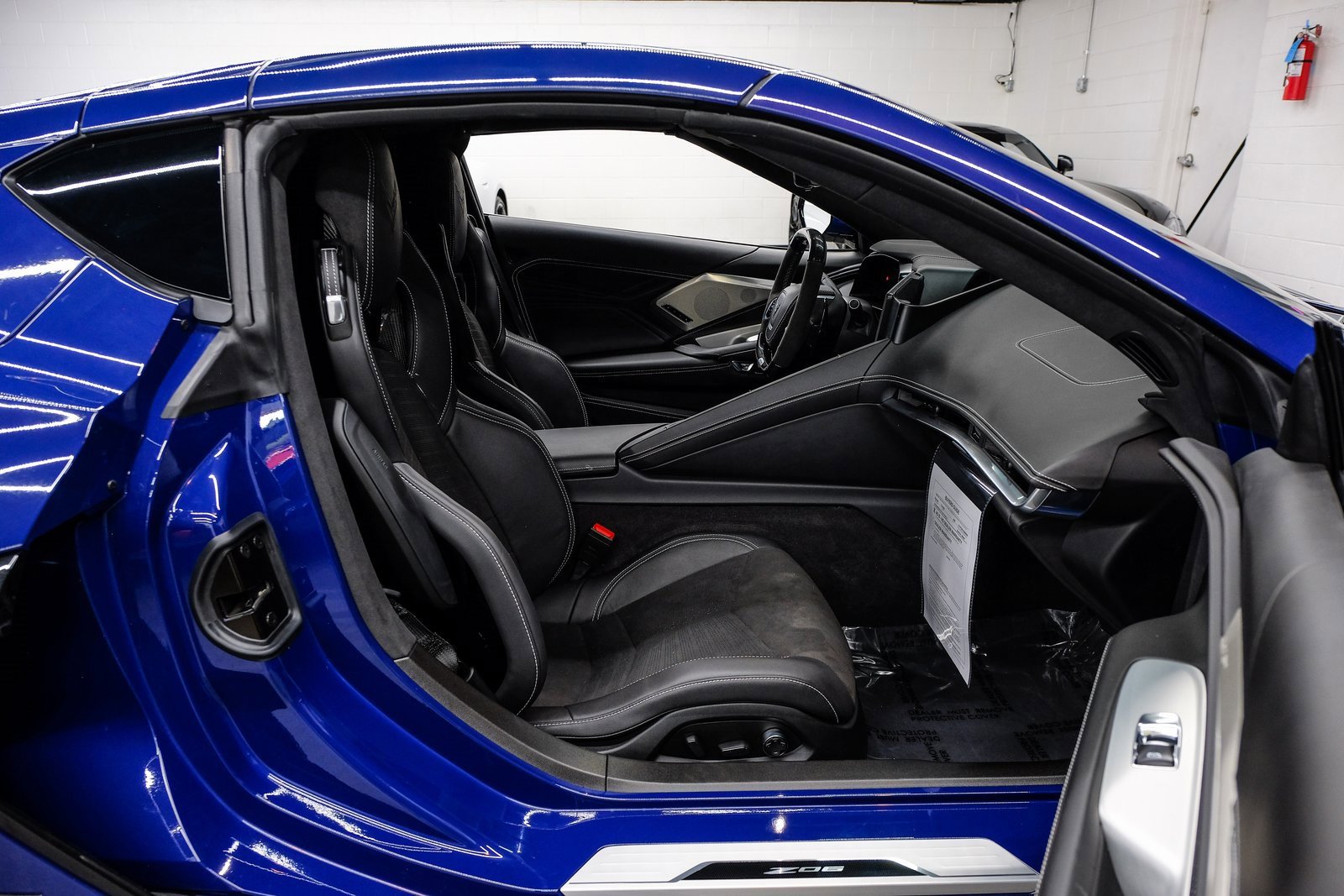 Used 2025 Chevrolet Corvette Z06 w/ Battery Protection Package image 40