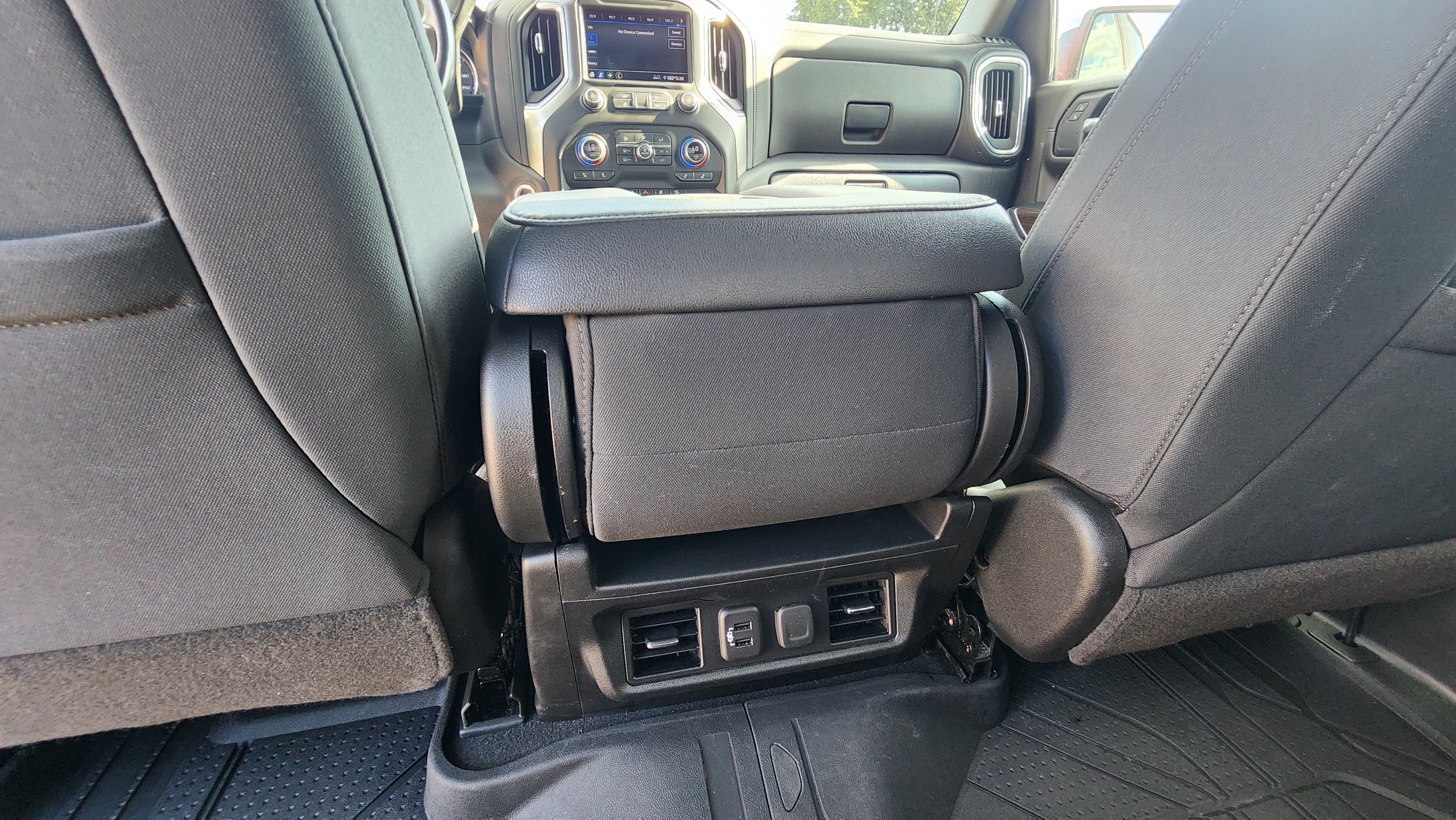 Certified 2021 Chevrolet Silverado 1500 LT w/ Z71 Off-Road Package AWD/4WD image 18