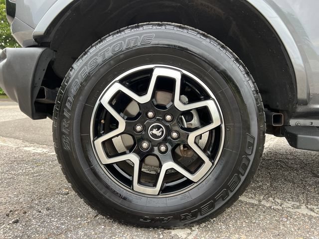 Used 2022 Ford Bronco Outer Banks AWD/4WD image 16