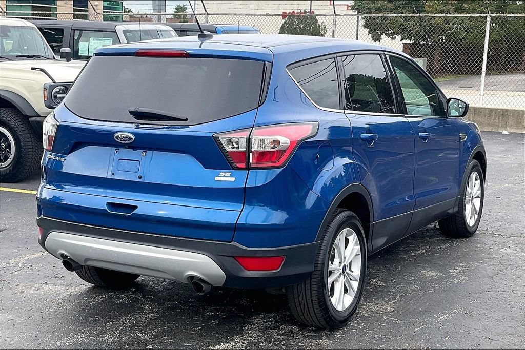 Certified 2017 Ford Escape SE FWD image 12