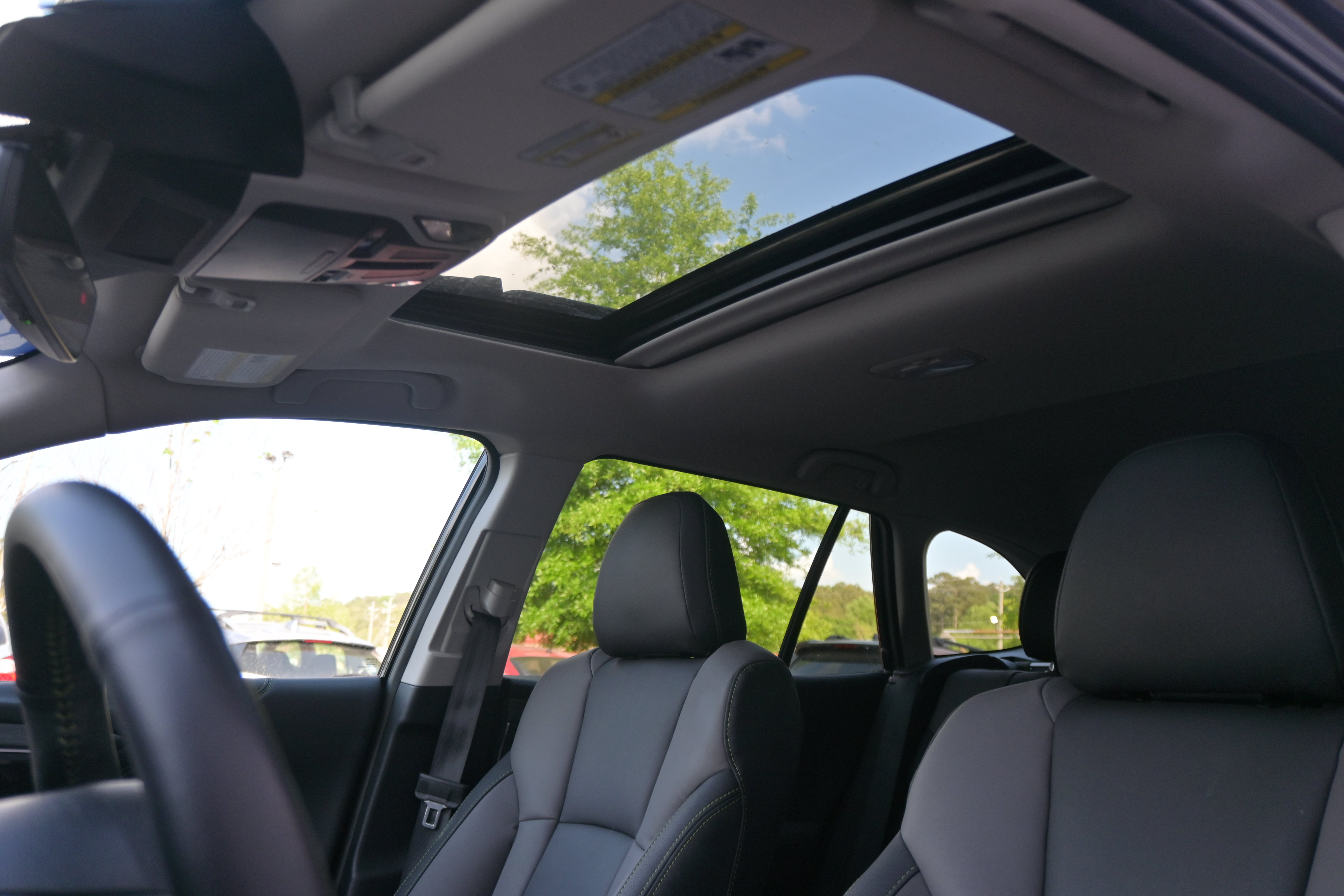 Certified 2025 Subaru Outback Onyx Edition AWD/4WD image 29